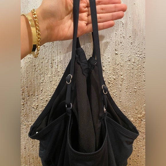 Jantzen Women's Standard Mesh Front Detail Black High Neck One-Piece Swimsuit - Picture 11 of 15